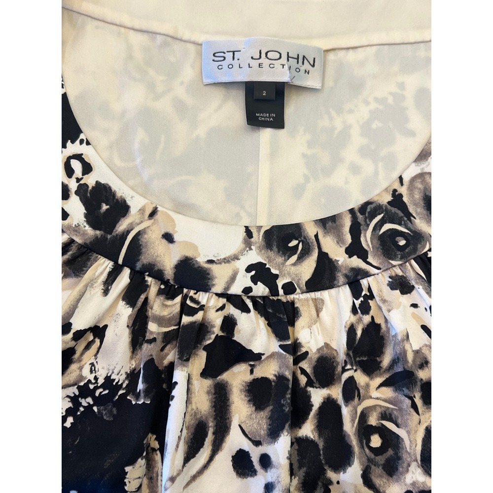 St. John Collection Size 2 Sleeveless Floral Print Top Blouse Black Beige
